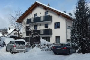 Ferienapartment_Memil_BadFerienapartment_Memil_Ftont_Winter